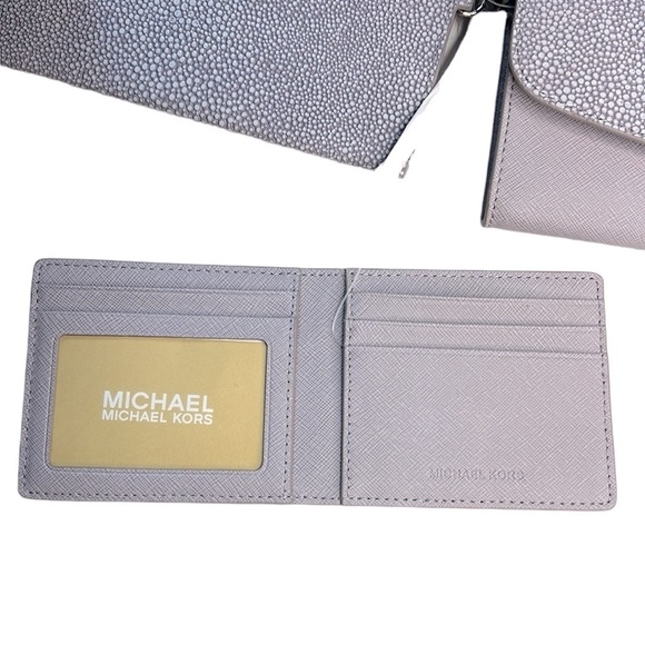 Michael Kors Walllet Trio Plus Keychain Lavender - Picture 5 of 6
